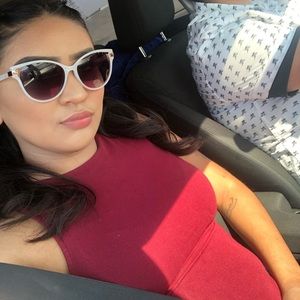 Meet your Posher, Alejandra